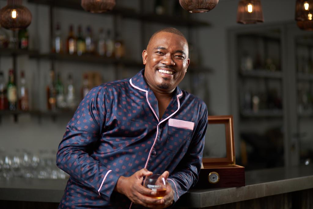 Grand Uber Luxury - Night Cap - Gentlemen